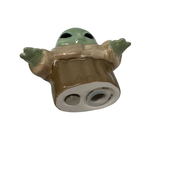 Star Wars Salt Pepper Set The Mandalorian The Child Baby Yoda Grogu Ceramic New - Picture 10 of 15